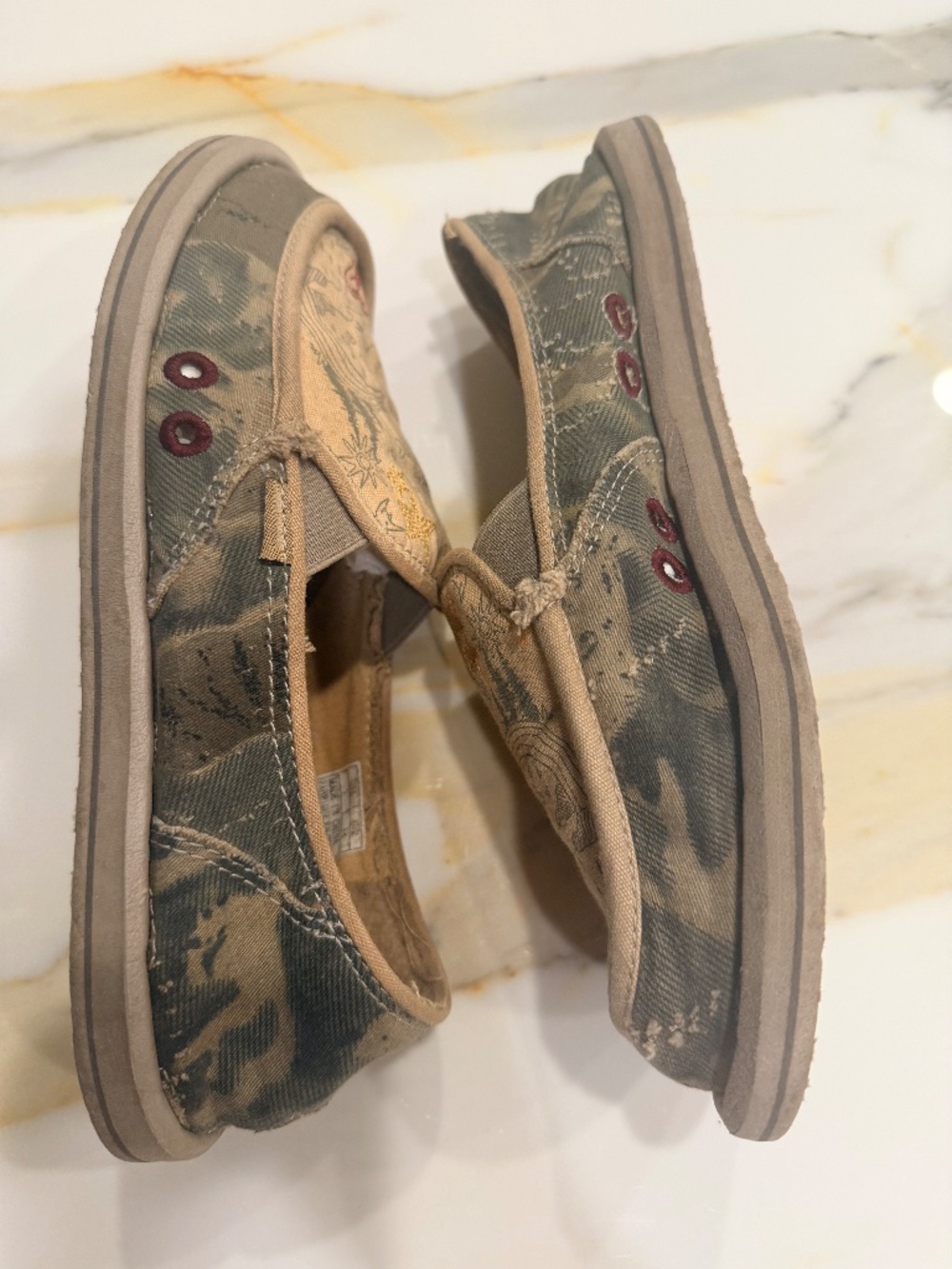 Sanuk Women's Scribble Sidewalk Surfer shoes Sz 7 M - Picture 4 of 10